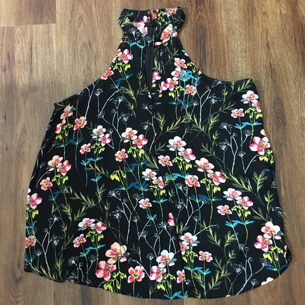 Express halter top